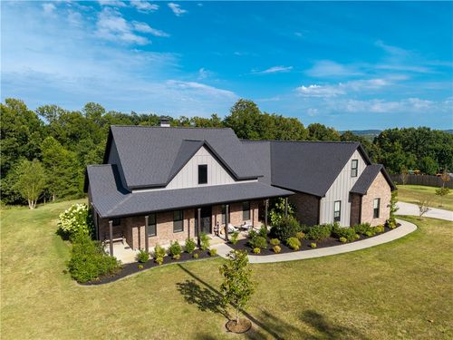 2758 N Adams Rd, Fayetteville, AR, 72704-9381 | Card Image