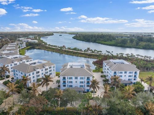 302-9049 Somerset Bay Ln, Vero Beach, FL, 32963-5624 | Card Image