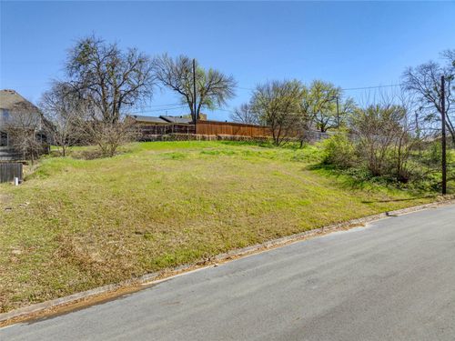 317 Arapaho W, Sherman, TX, 75092-7611 | Card Image