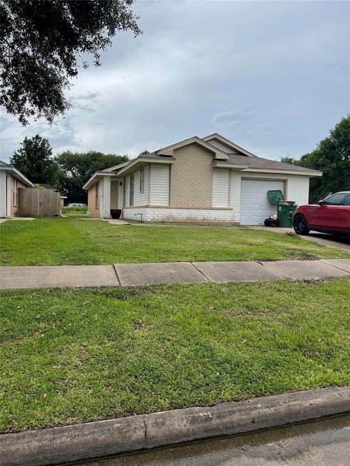 4647 Croker Ridge Rd, Houston, TX, 77053-3363 | Card Image