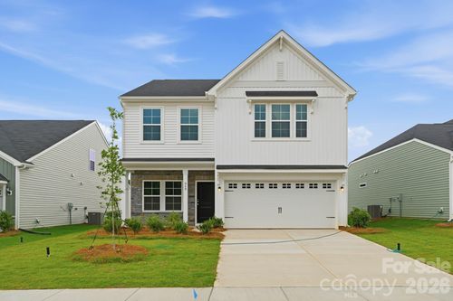 940 Leyna Court, Newton, NC, 28658 | Card Image
