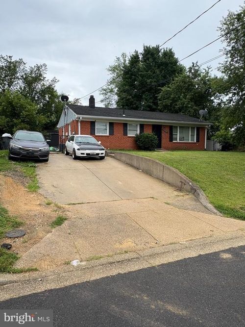 2901 Capri Dr, FORT WASHINGTON, MD, 20744-2257 | Card Image