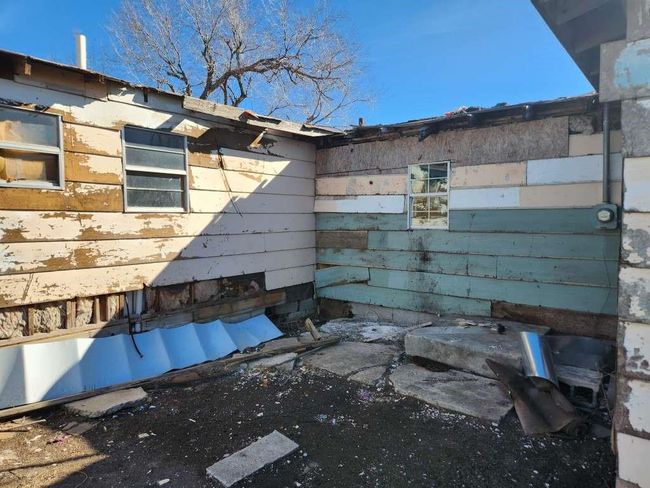 1511 Gray St, House other with 3 bedrooms, 1 bathrooms and null parking in Plainview TX | Image 16