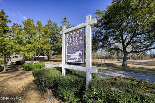 124 Horse Shoe Bnd, Jacksonville, NC, 28546-9775 | Card Image