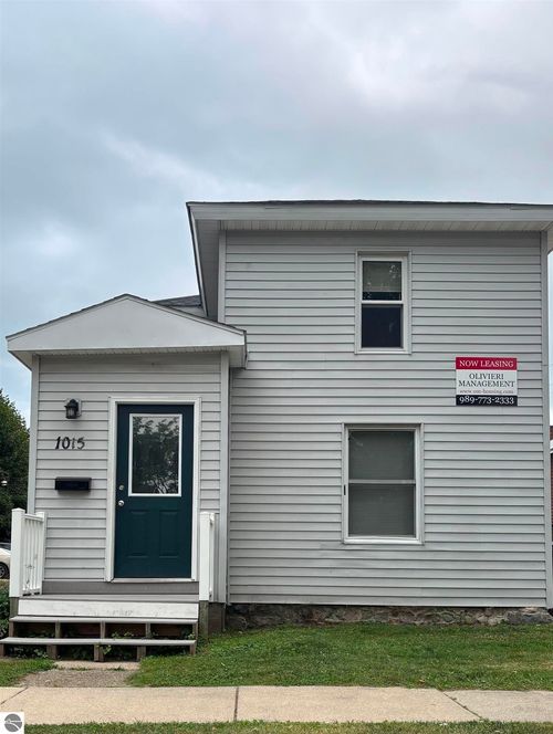 1015 S Franklin St, Mt Pleasant, MI, 48858-3505 | Card Image