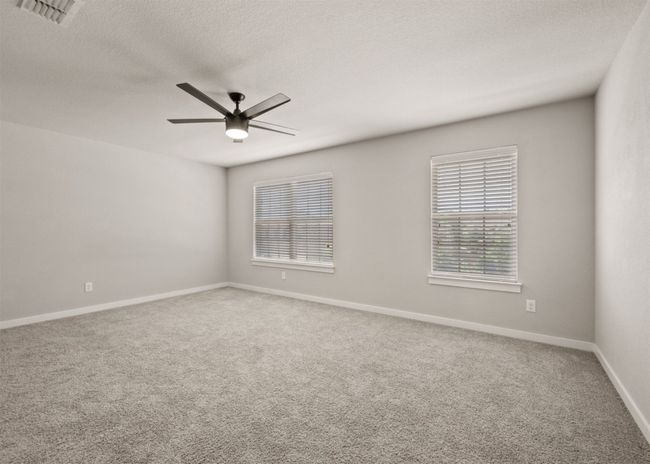 Upstairs bedroom 1 | Image 30