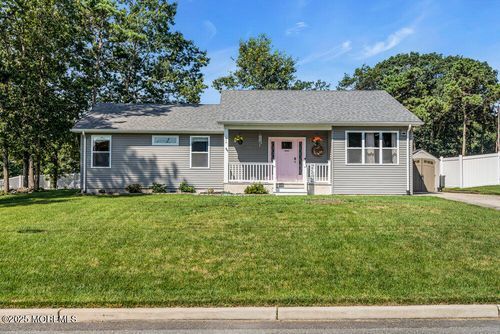 210 Mermaid Dr, Manahawkin, NJ, 08050-1860 | Card Image