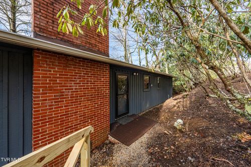 144 Ripshin Lake Rd, Roan Mountain, TN, 37687-3767 | Card Image