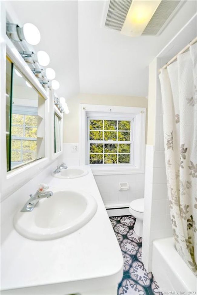 443 Benson Rd, House other with 4 bedrooms, 2 bathrooms and null parking in Middlebury CT | Image 10