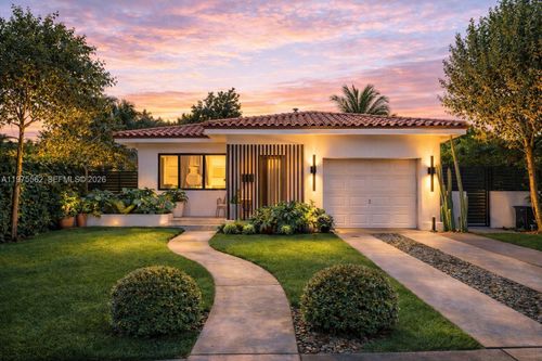 234 Ne 99th St, Miami Shores, FL, 33138-2435 | Card Image