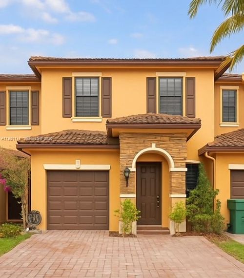380 Ne 37th Ter, Homestead, FL, 33033-6230 | Card Image