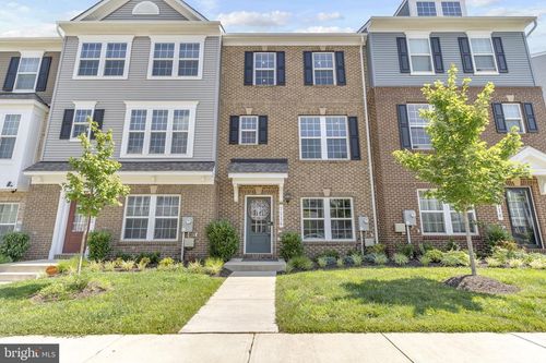 7114 Firwood Ln, LANDOVER, MD, 20785-1971 | Card Image