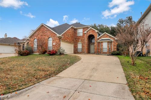 7621 Brook Meadow Ln, Fort Worth, TX, 76133-7960 | Card Image