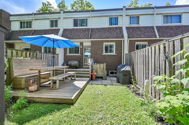 6 - 199 York Rd, Condo with 3 bedrooms, 2 bathrooms and 1 parking in Dundas ON | Image 38