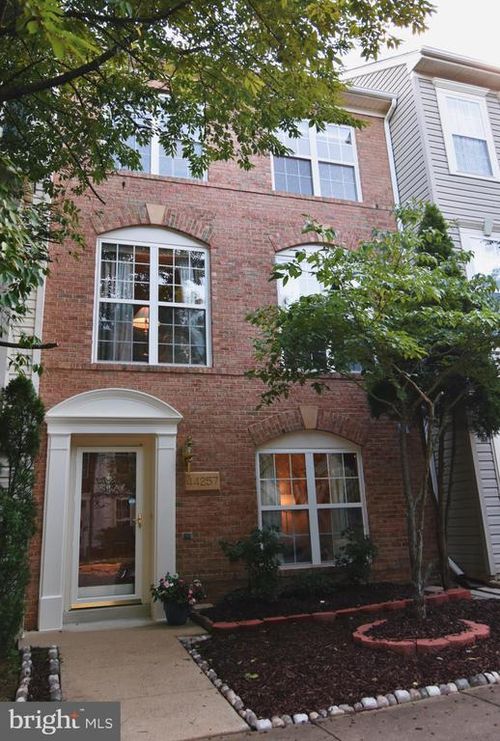 44257 Suscon Sq, ASHBURN, VA, 20147-6461 | Card Image