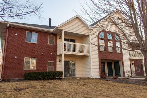 1978 Parknoll Ln, Port Washington, WI, 53074-1178 | Card Image