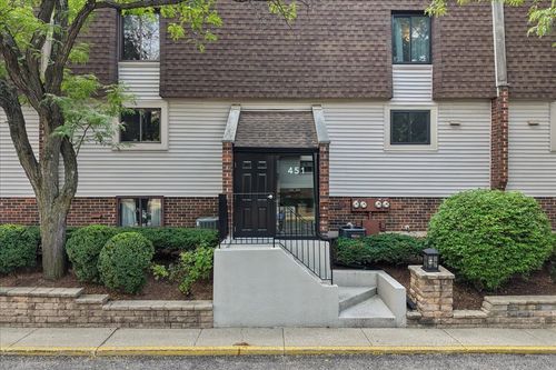 2f-451 Elm St, Deerfield, IL, 60015-5822 | Card Image
