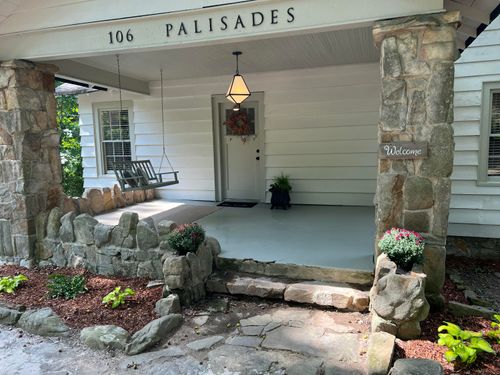 106 Palisades Dr, Signal Mountain, TN, 37377-3045 | Card Image