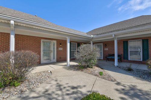 832 Garden Pointe Dr, Simpsonville, KY, 40067-5431 | Card Image