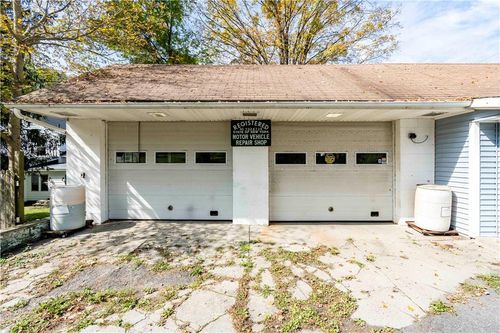 2811 Route 82, Pleasant Valley, NY, 12569-5061 | Card Image