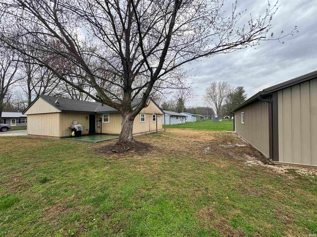 205 Cedar St, House other with 3 bedrooms, 1 bathrooms and null parking in Williamsport IN | Image 8