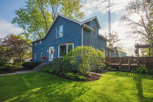 6907 52nd Avenue, Kenosha, WI, 53142 | Card Image