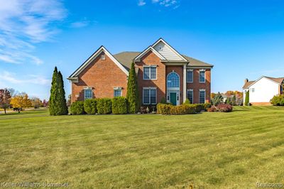 1754 Bristol Drive, Home with 4 bedrooms, 2 bathrooms and null parking in Milford Twp MI | Image 2