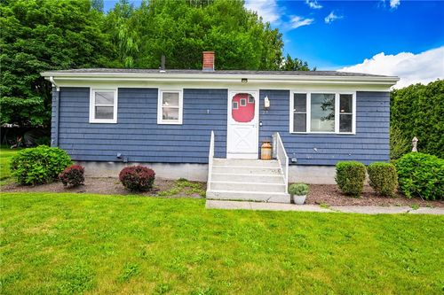 27 Alan Ave, Portsmouth, RI, 02871-4301 | Card Image