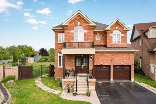 44 Game Creek Cres, Brampton, ON, L7A0K3 | Card Image