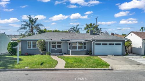 153 N Evelyn Dr, Anaheim, CA, 92805-3419 | Card Image