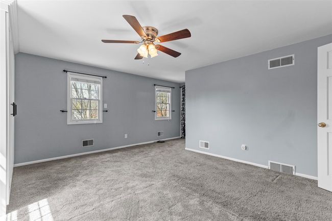 2707 Sherwood Rd, House other with 4 bedrooms, 3 bathrooms and 1 parking in Glenshaw PA | Image 17