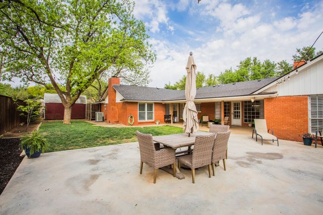 105 Cherry Ln, House other with 3 bedrooms, 3 bathrooms and null parking in Lamesa TX | Image 43