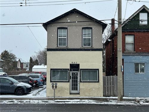 940 Barton St E, Hamilton, ON, L8L3C5 | Card Image