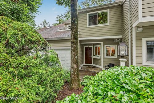 1b-333 Palmer Hill Rd, Riverside, CT, 06878-1041 | Card Image