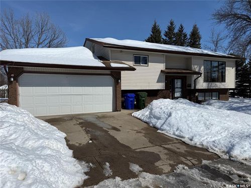 1498 Lacroix Street, Prince Albert, SK, S6V7T8 | Card Image