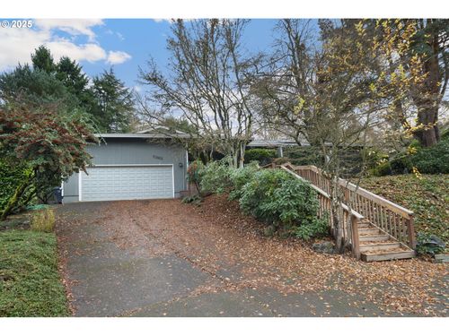 21065 Apollo Ct, West Linn, OR, 97068-2812 | Card Image