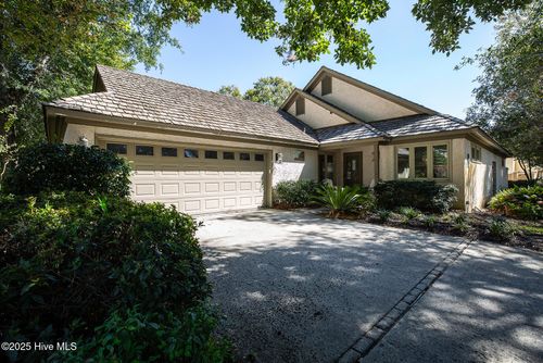 1936 Prestwick Ln, Wilmington, NC, 28405-4128 | Card Image