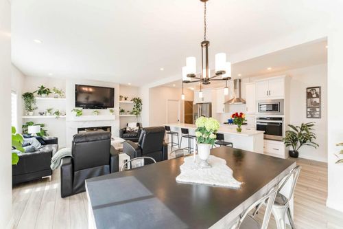 1484 Bayview Pt Sw, Airdrie, AB, T4B5K1 | Card Image