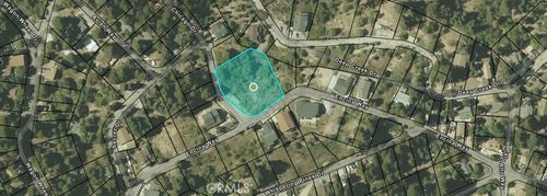 2379 Chicago Dr, Running Springs, CA, 92382 | Card Image