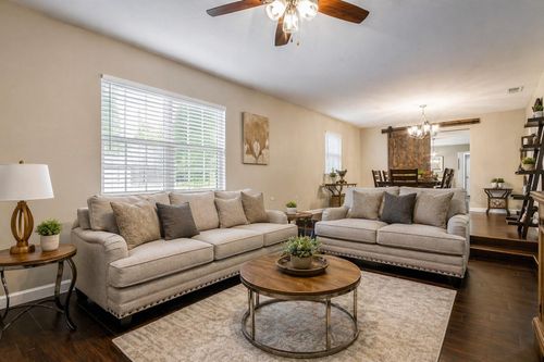 584 Elm St, Prairie View, TX, 77484-8309 | Card Image