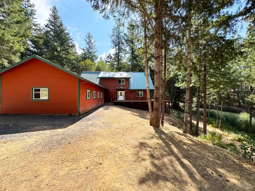 4101 Chinquapin Dr, Willits, CA, 95490-7713 | Card Image
