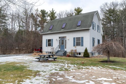 4 Easy Street, Mechanicville, NY, 12118 | Card Image