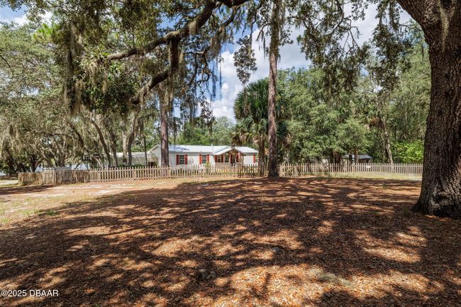 111 Penny Acres Ln, House other with 3 bedrooms, 2 bathrooms and null parking in Welaka FL | Image 35
