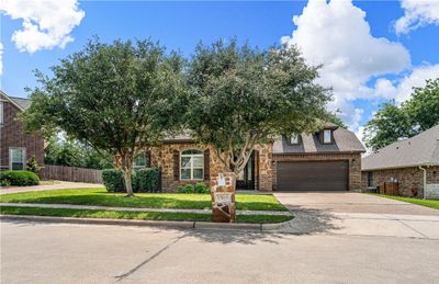 17015 Salado Drive, House other with 4 bedrooms, 2 bathrooms and 2 parking in Woodway TX | Image 1