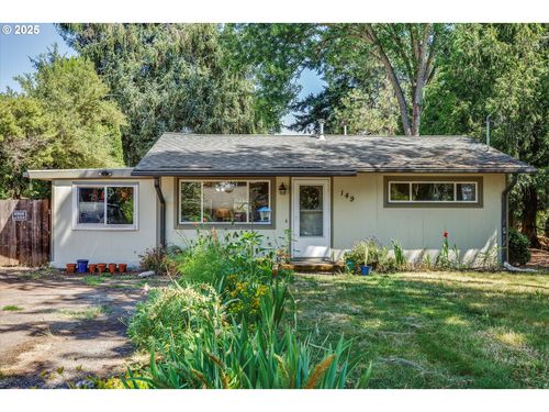 149 Donald St, Oregon City, OR, 97045-3626 | Card Image