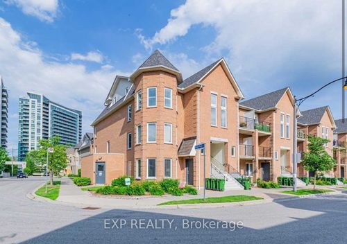 301-120 Aerodrome Cres, East York, ON, M4G4J2 | Card Image