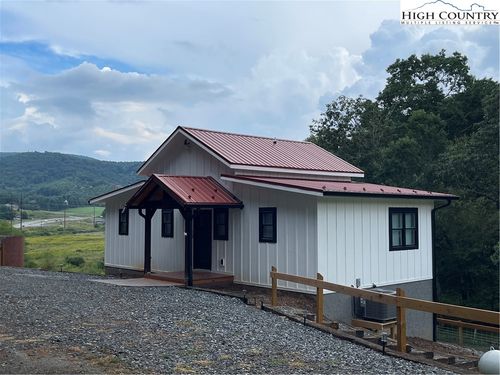 295 Campbell Glen Ln, Fleetwood, NC, 28626 | Card Image