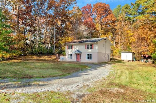 31 Holly Ct, Bracey, VA, 23919-1961 | Card Image