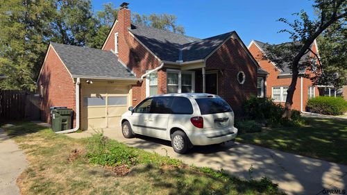 3340 N St, Lincoln, NE, 68510-1525 | Card Image