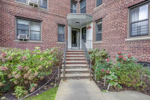 1f-112-30 Northern Boulevard, New York, NY, 11368 | Card Image